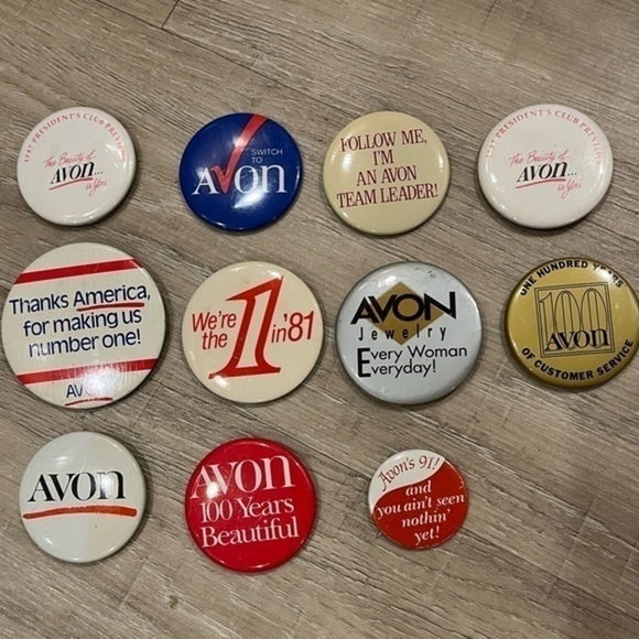 11 Vintage Avon Pinback President Club Avon Lady Buttons, Sales Promotional - Picture 2 of 13